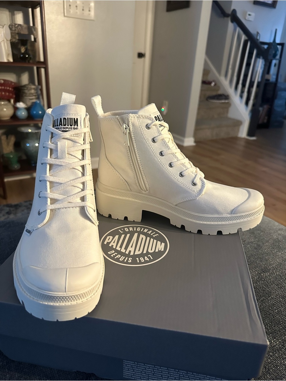 New Palladium Women's White Lace-Up Side-Zip Canvas Boots